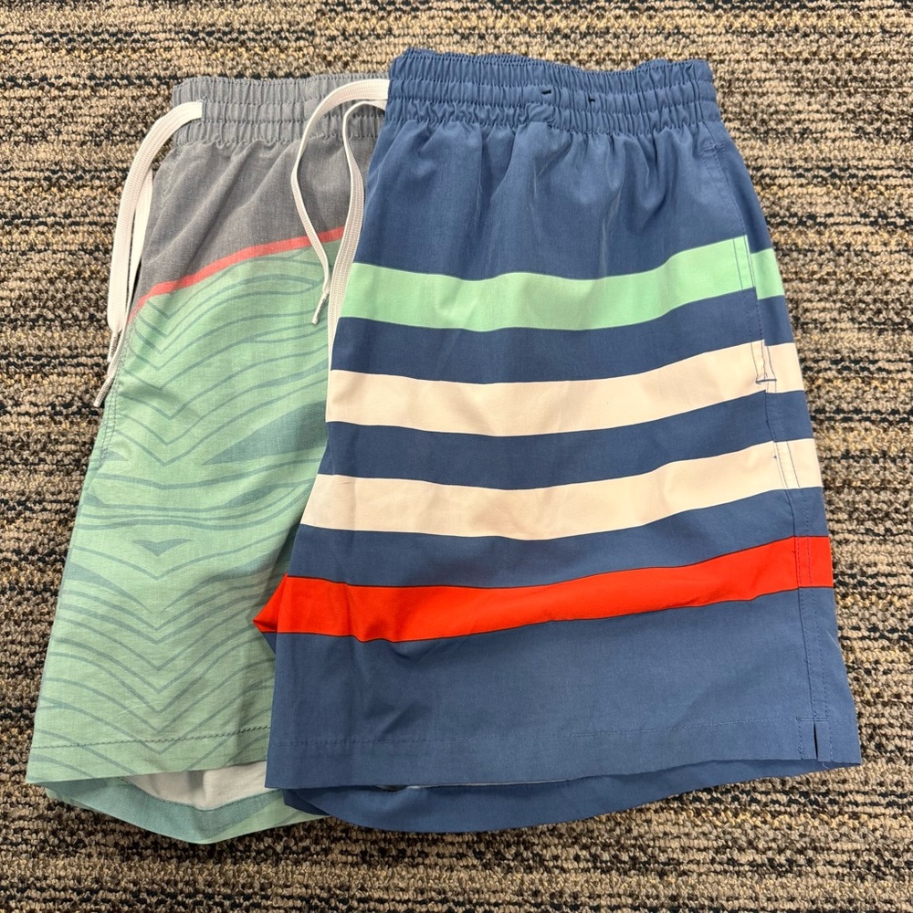 Chubbies Men’s Swim Trunks Bundle of 2 Size XL 5’ inseam